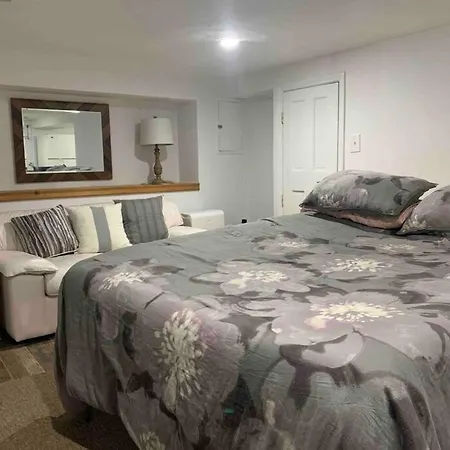 Studio By New York Harbor-3